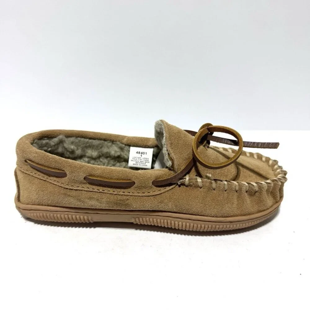 Minnetonka Moccasin Slippers Size 1 M Big Kid